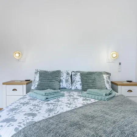 公寓 Home2book Stylish Duplex Pool & Terrace *