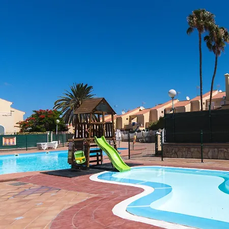 Apartman Home2book Stylish Duplex Pool & Terrace